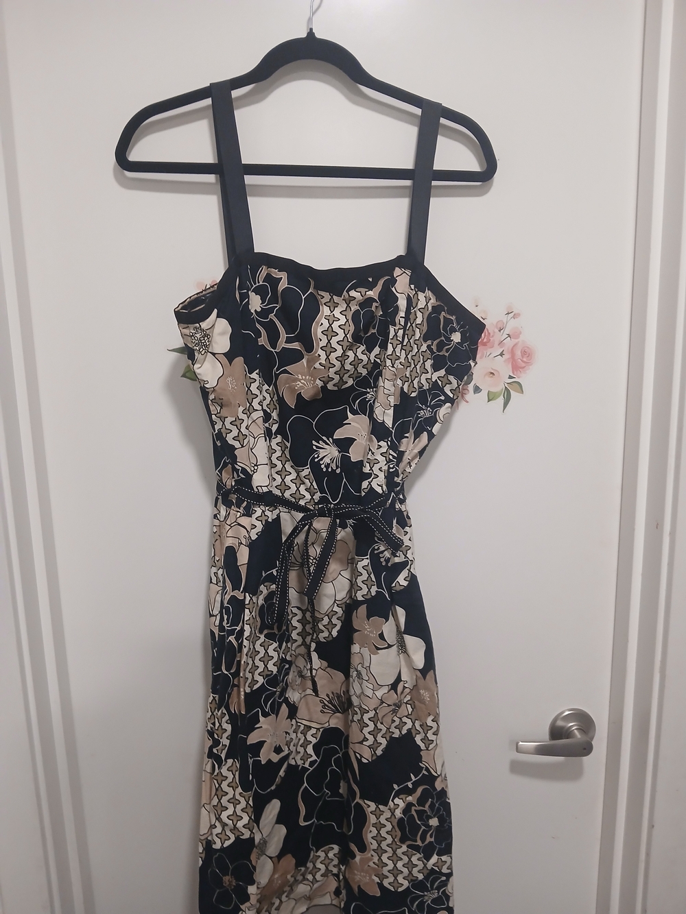 Floral Dress with Tie Waist - Black & Beige old Navy Size 14